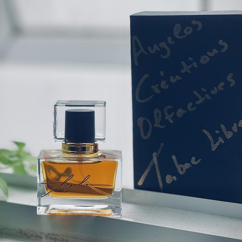 Angelos Creations Olfactives Narkissos Unisex Extrait de Parfum 30ml(c) — side view