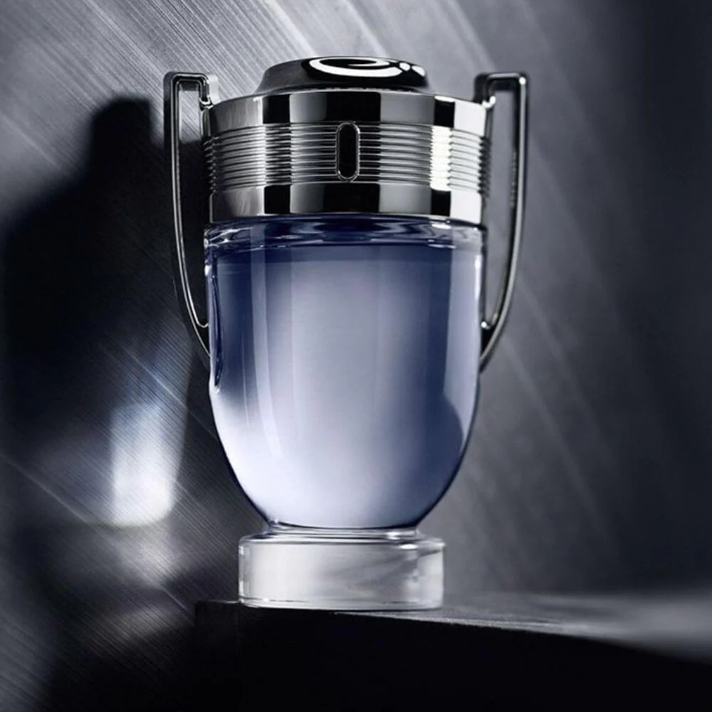 Paco Rabanne Invictus 3 Pcs Gift Set Eau de Toilette for unisex - alternate product view 2