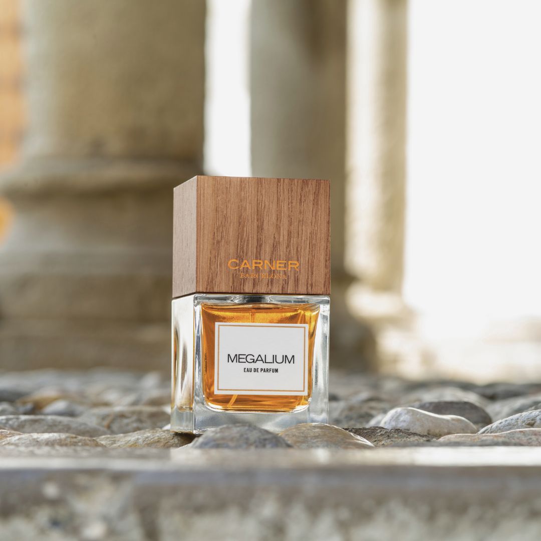 CARNER BARCELONA MEGALIUM UNISEX EDP Secondary image