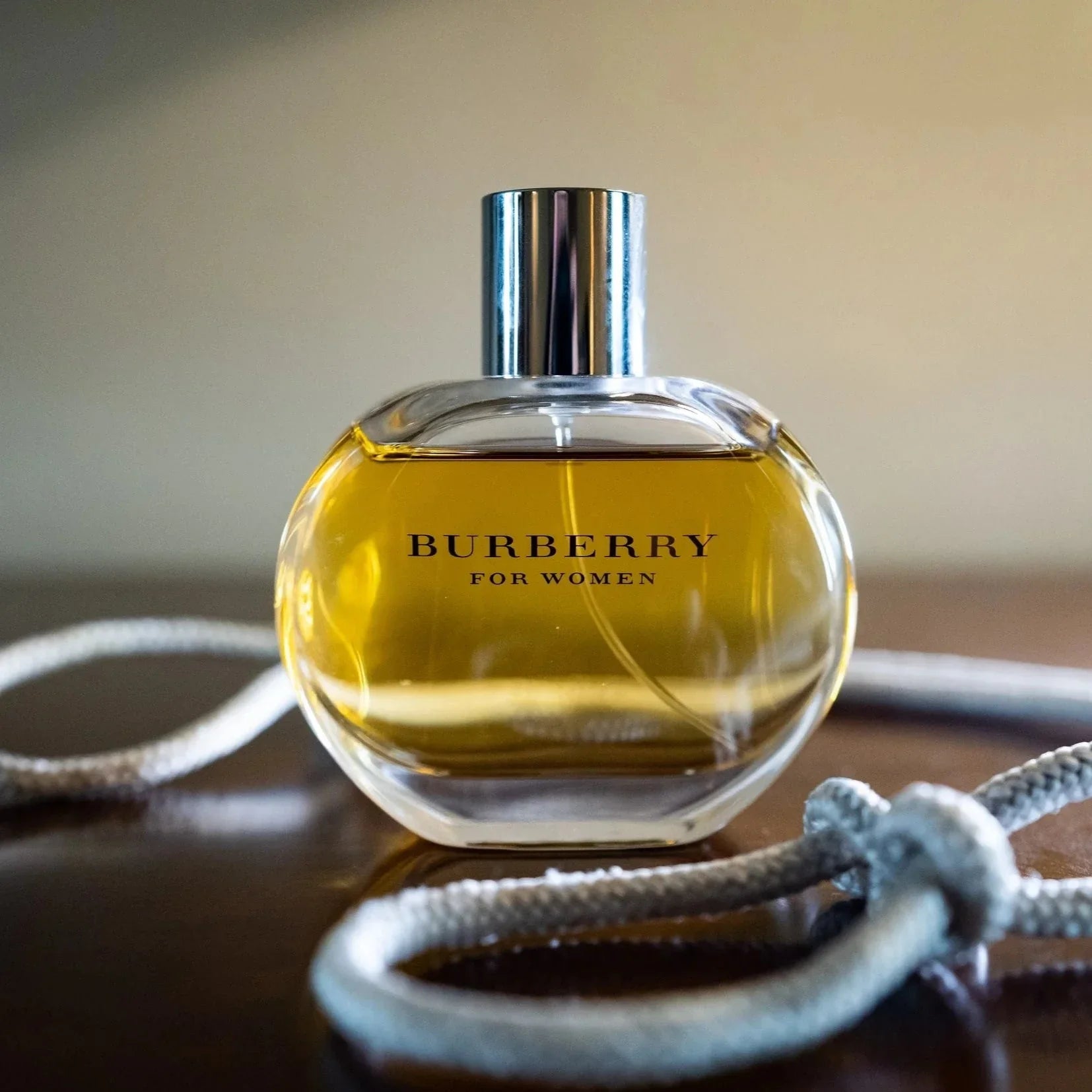 BURBERRY CLASSIC FOR WOMEN EDP 100ML - Al Himyan Perfumes | عطور هميان | Oud & Luxury Fragrances - Burberry