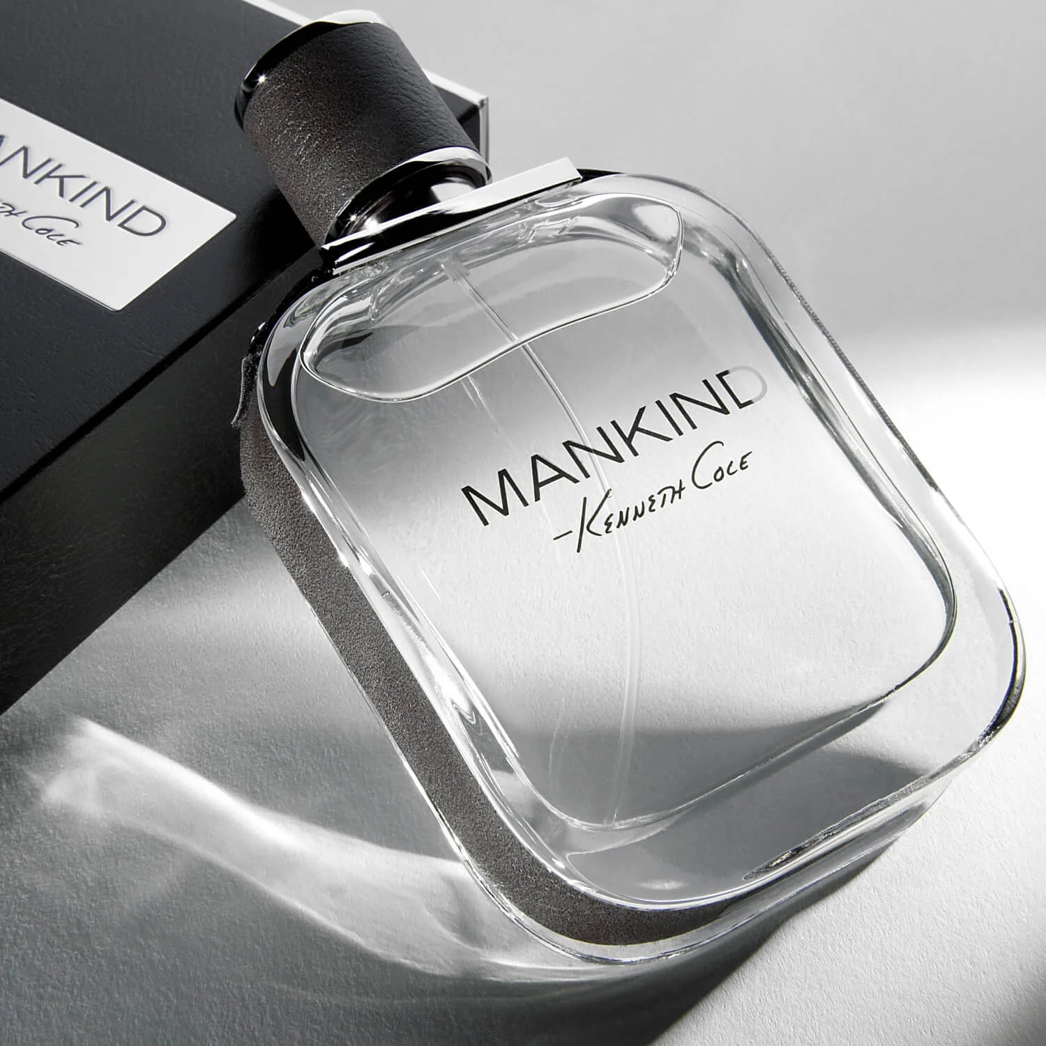 KENNETH COLE MANKIND FOR MEN EDT 100ML - Al Himyan Perfumes | عطور هميان | Oud & Luxury Fragrances - KENNETH COLE