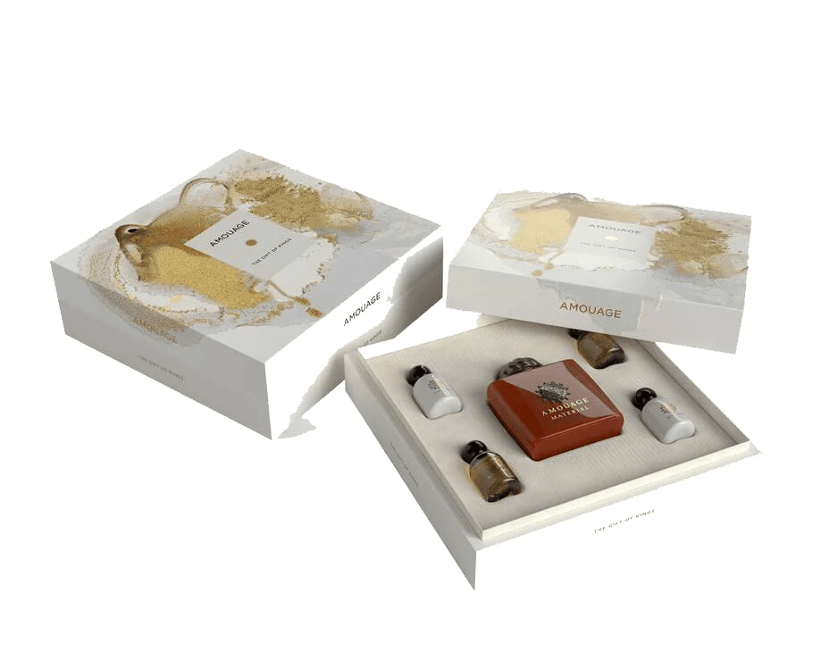 Amouage Material Spring Gift Set (EDP 100ml + 4x25ml) - Al Himyan Perfumes | عطور هميان | Oud & Luxury Fragrances - Amouage الصورة الرئيسية