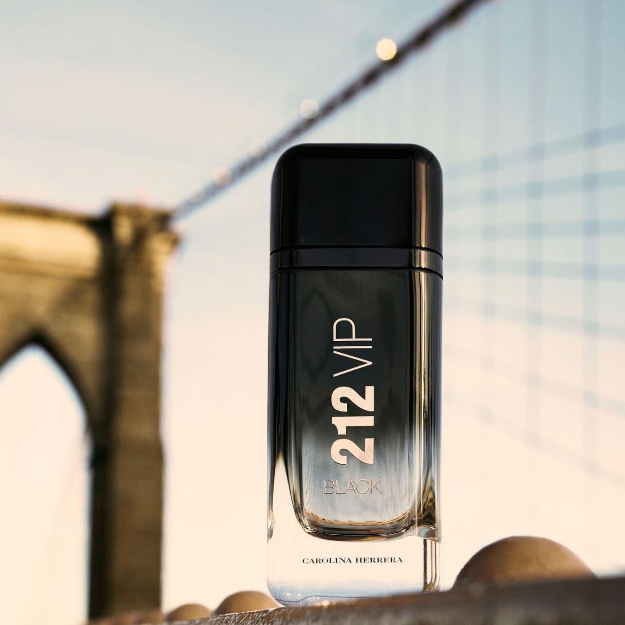 Carolina Herrera 212 Vip Black For Men Eau De Parfum - Al Himyan Perfumes | عطور هميان | Oud & Luxury Fragrances - Carolina Herrera
