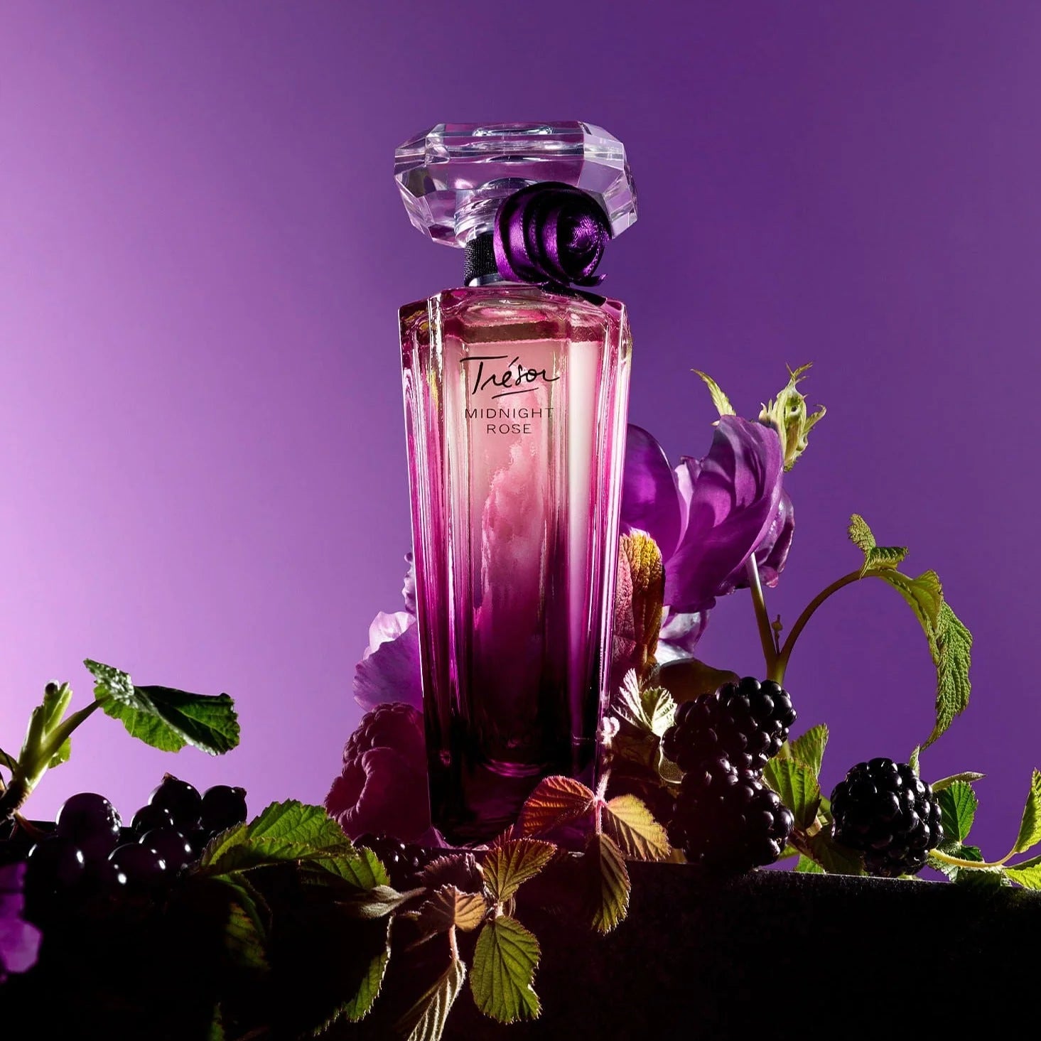 LANCOME TRESOR MIDNIGHT ROSE FOR WOMEN L'EAU DE PARFUM 30ML - Al Himyan Perfumes | عطور هميان | Oud & Luxury Fragrances - LANCOME