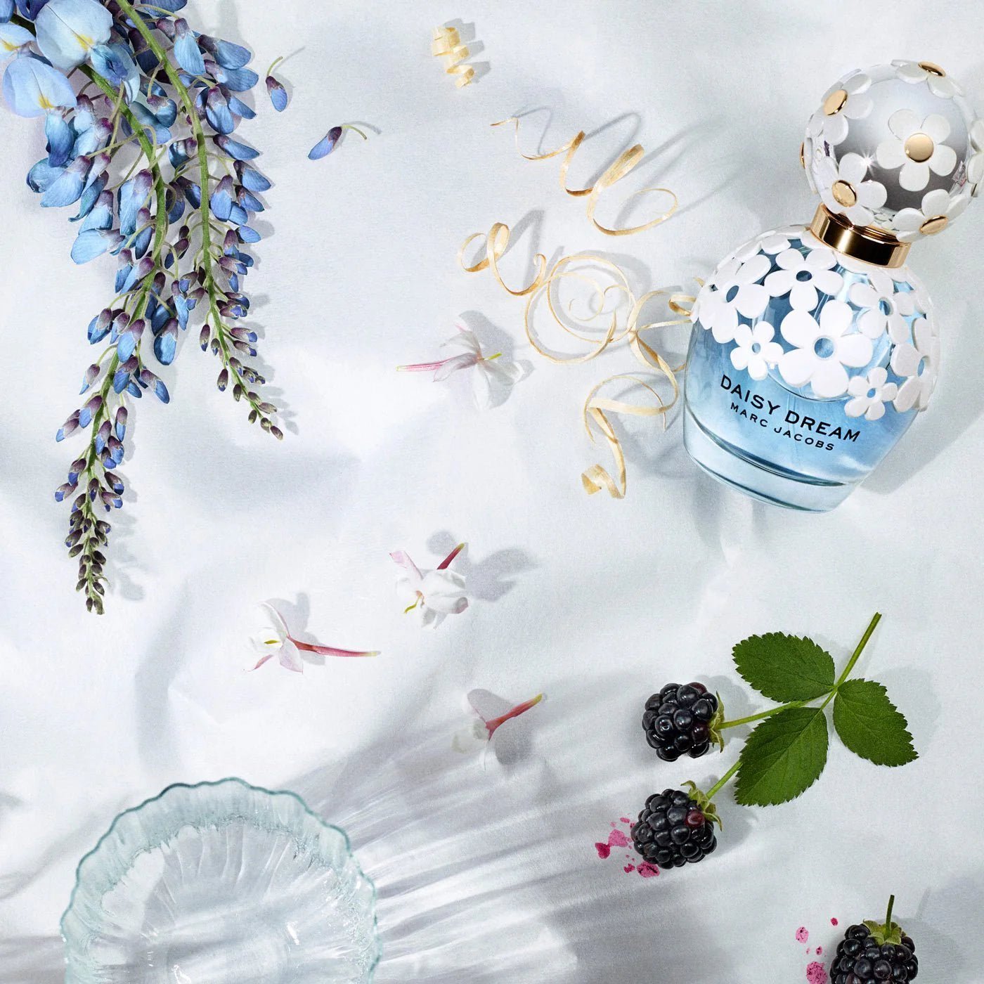 MARC JACOBS DAISY DREAM FOR WOMEN EDT 100ML - Al Himyan Perfumes | عطور هميان | Oud & Luxury Fragrances - MARC JACOBS