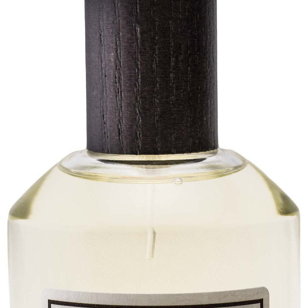SweDoft Mysterious Shadow Eau de Parfum 100ml bottle detail